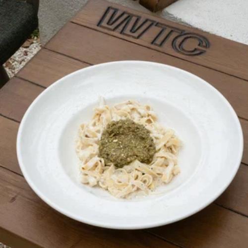Pesto Soslu Makarna