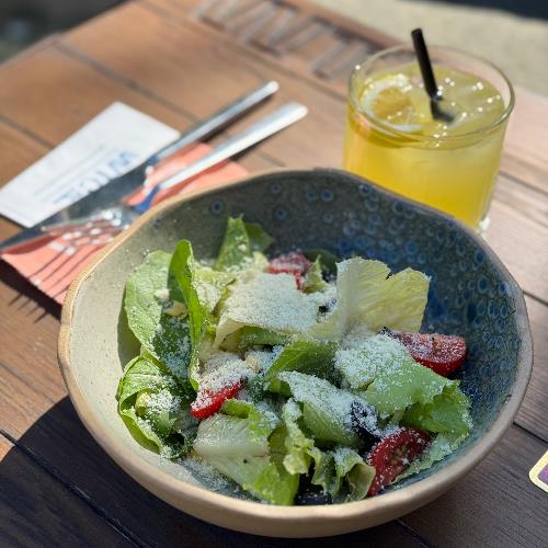 PARMESANLI SALATA